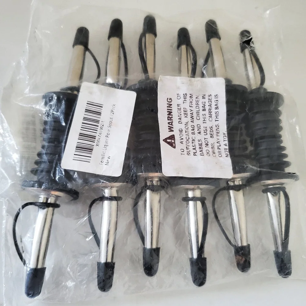 Fernilkt 12 Pack Stainless Steel Liquor Pour Spouts with Rubber Dust Caps Black